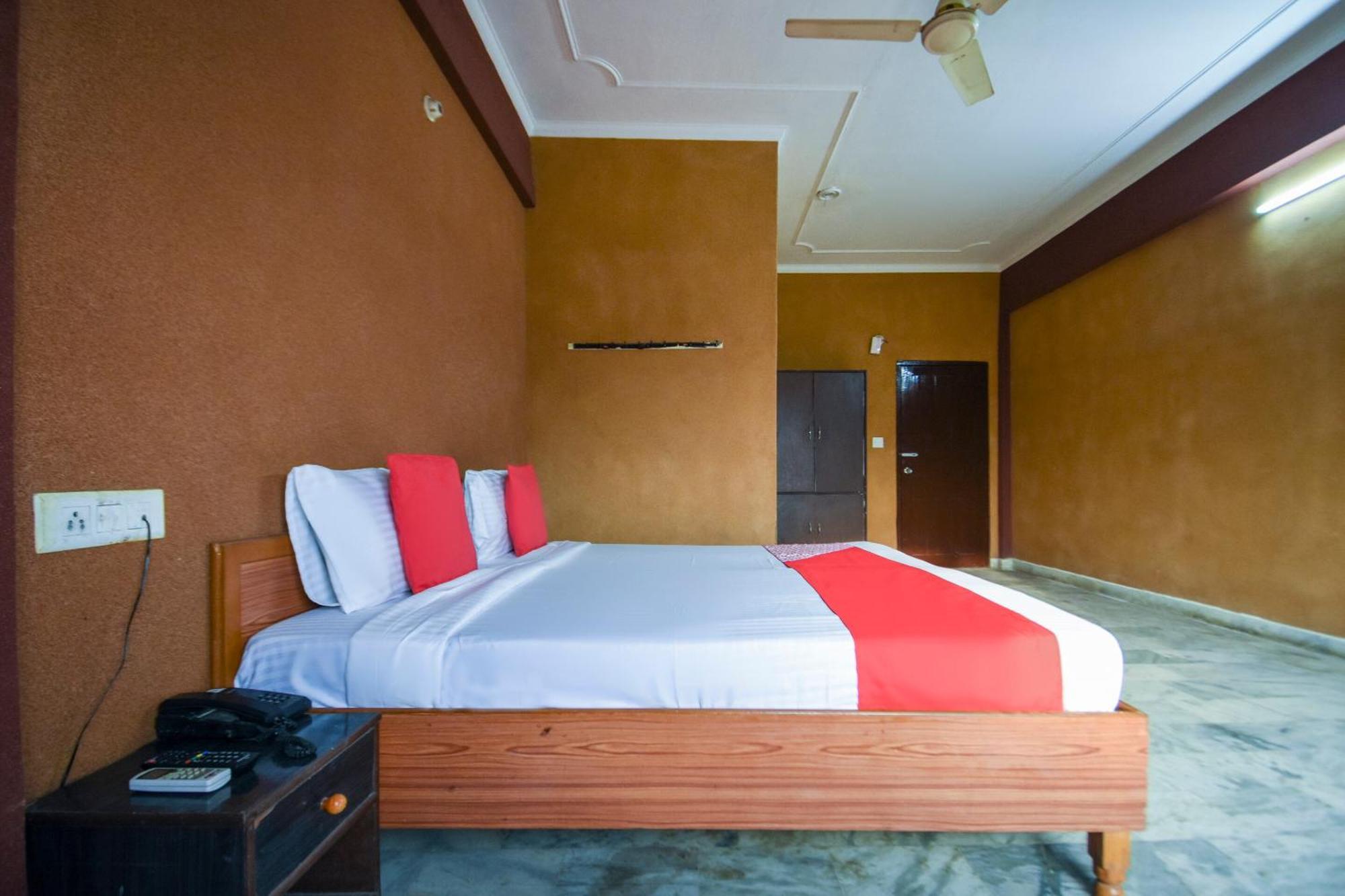 Oyo Flagship Vibes Hotel Nalagarh Exterior photo