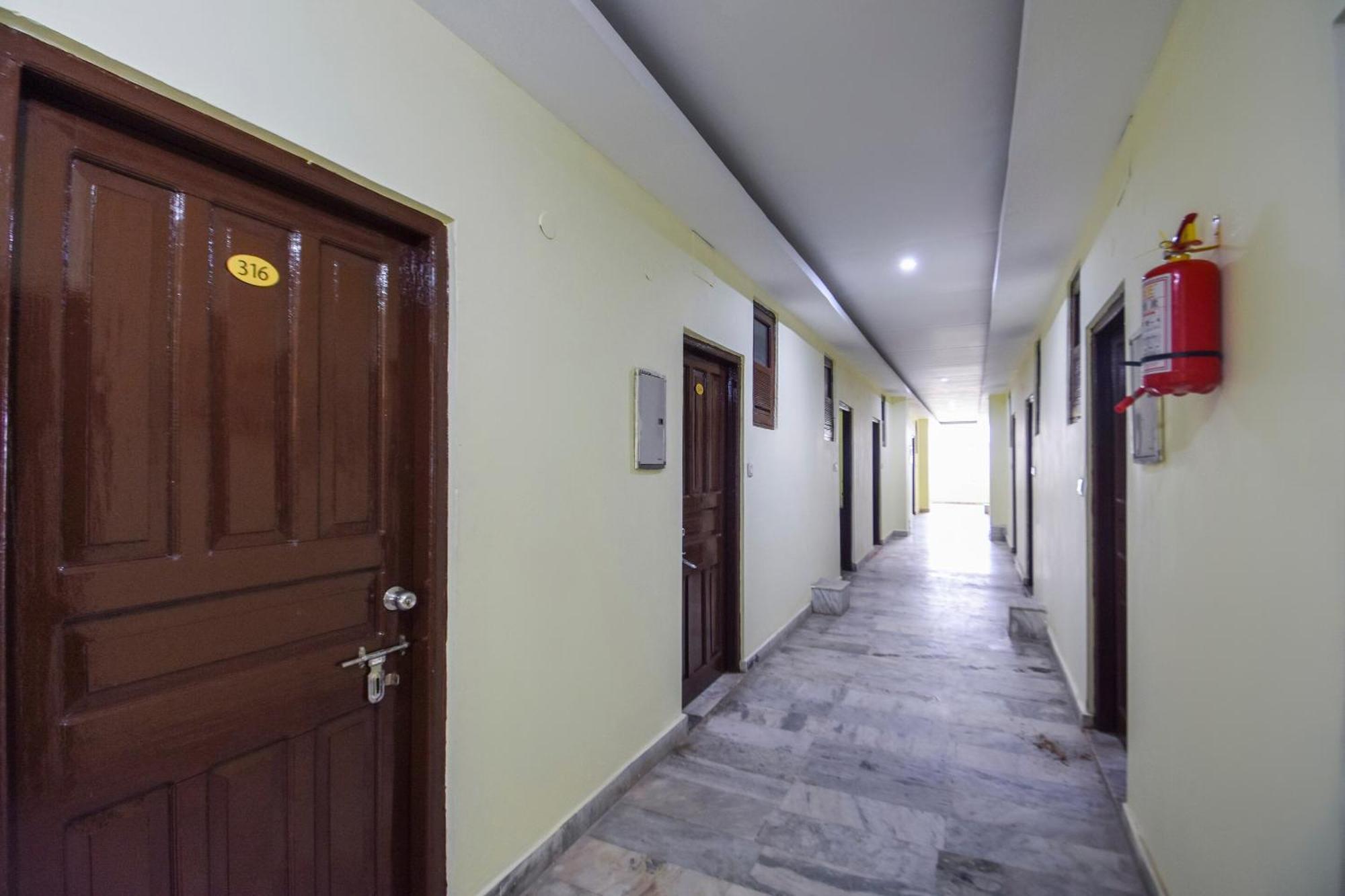 Oyo Flagship Vibes Hotel Nalagarh Exterior photo